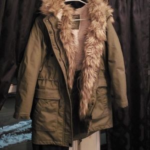 American Eagle winter jacket size medium
